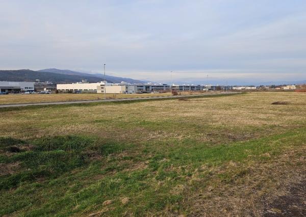 PRIEMYSELNÉ POZEMKY V PRIEVIDZI NA PREDAJ