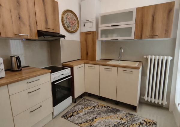 Na prenájom 3- izbový byt v centre  Banskej Bystrice