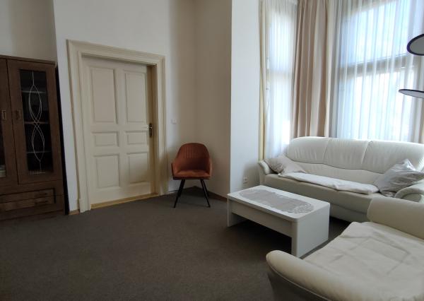 Na prenájom 3- izbový byt v centre  Banskej Bystrice