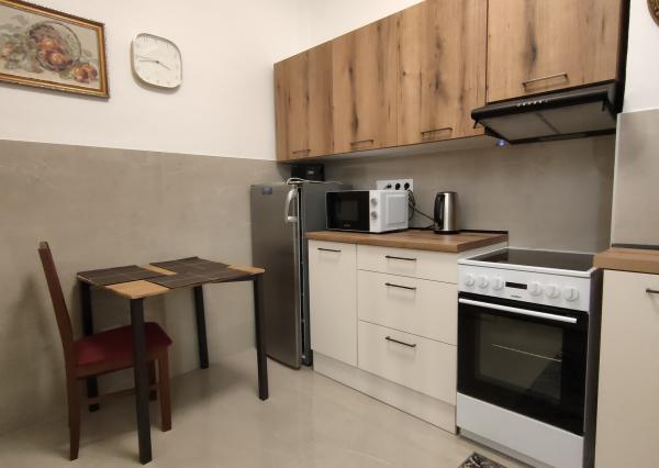 Na prenájom 3- izbový byt v centre  Banskej Bystrice