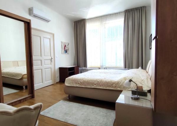 Na prenájom 3- izbový byt v centre  Banskej Bystrice