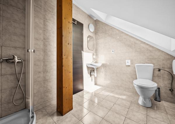 Na predaj   RD  s polyfunkciou, - okr. Zvolen