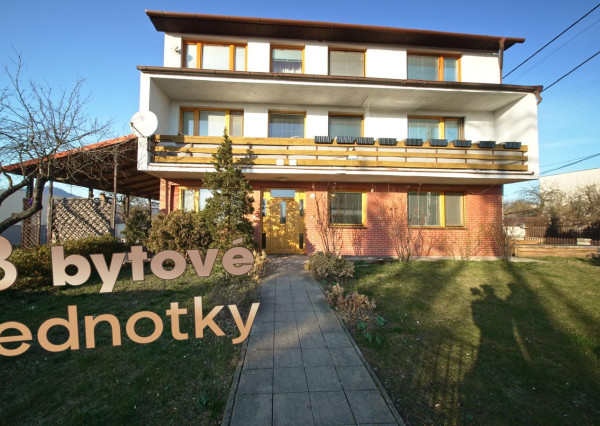 Na predaj rodinný dom a parkovaním - Nižná Šebastová, Prešov