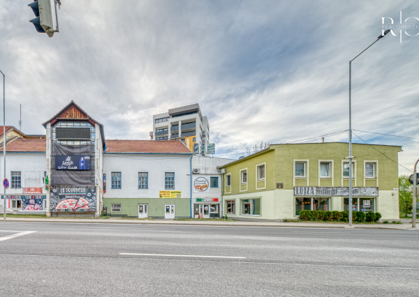 Na predaj odstúpenie gastro prevádzky, Štefánikova - Poprad