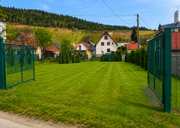 Na predaj stavebný pozemok, obec Jablonové, okr. Bytča