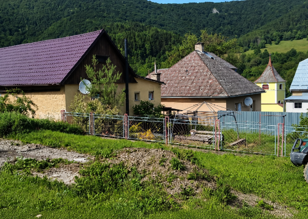 Na predaj rodinný dom, obec Zliechov, okr. Ilava