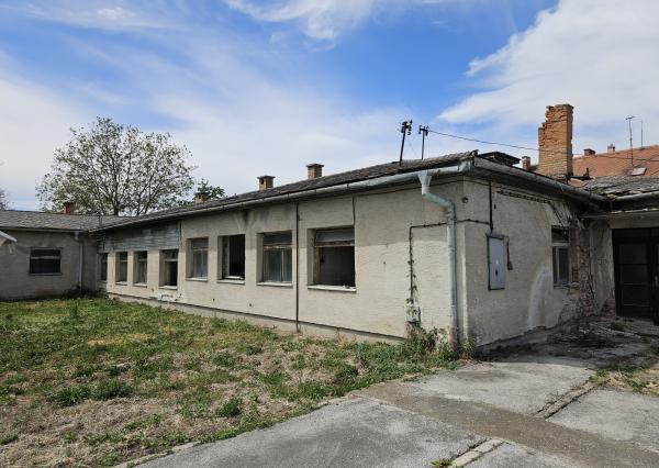 Na predaj priemyselný areál, Chynorany, okr. Partizánske