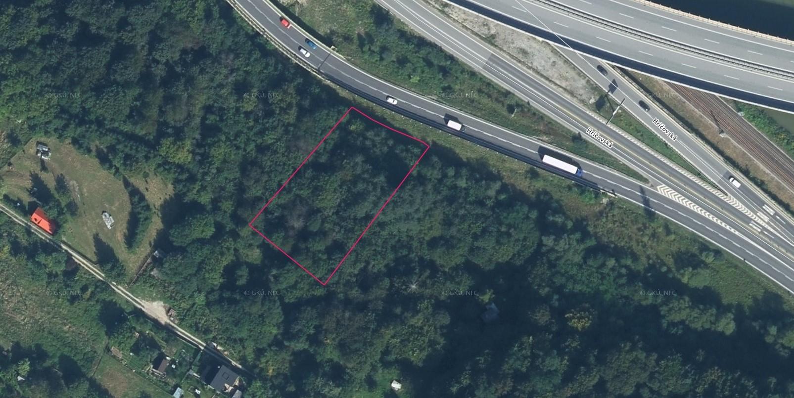 Na predaj rekreačný pozemok o výmere 2310 m2 v k.ú. Strážov, obec Žilina