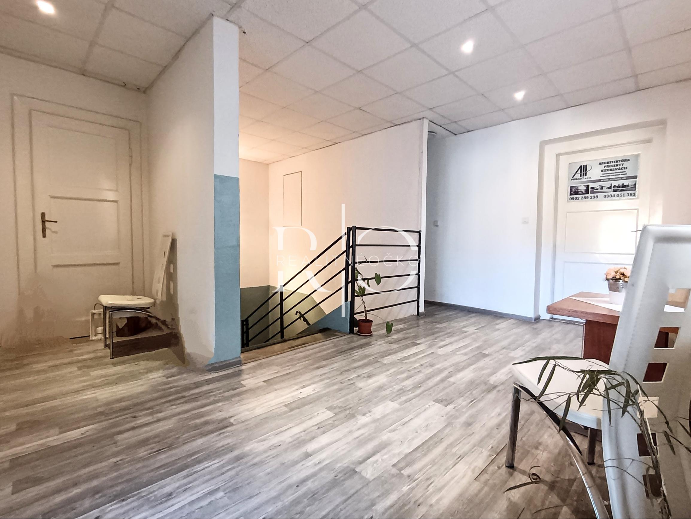 Na prenájom PRIESTOR NA PODNIKANIE, lokalita Kežmarok