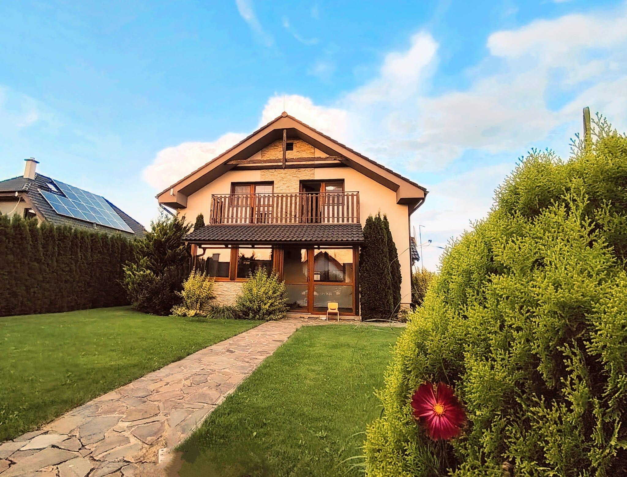 Na predaj rodinný dom s bazénom v lokalite Spišský Štvrtok