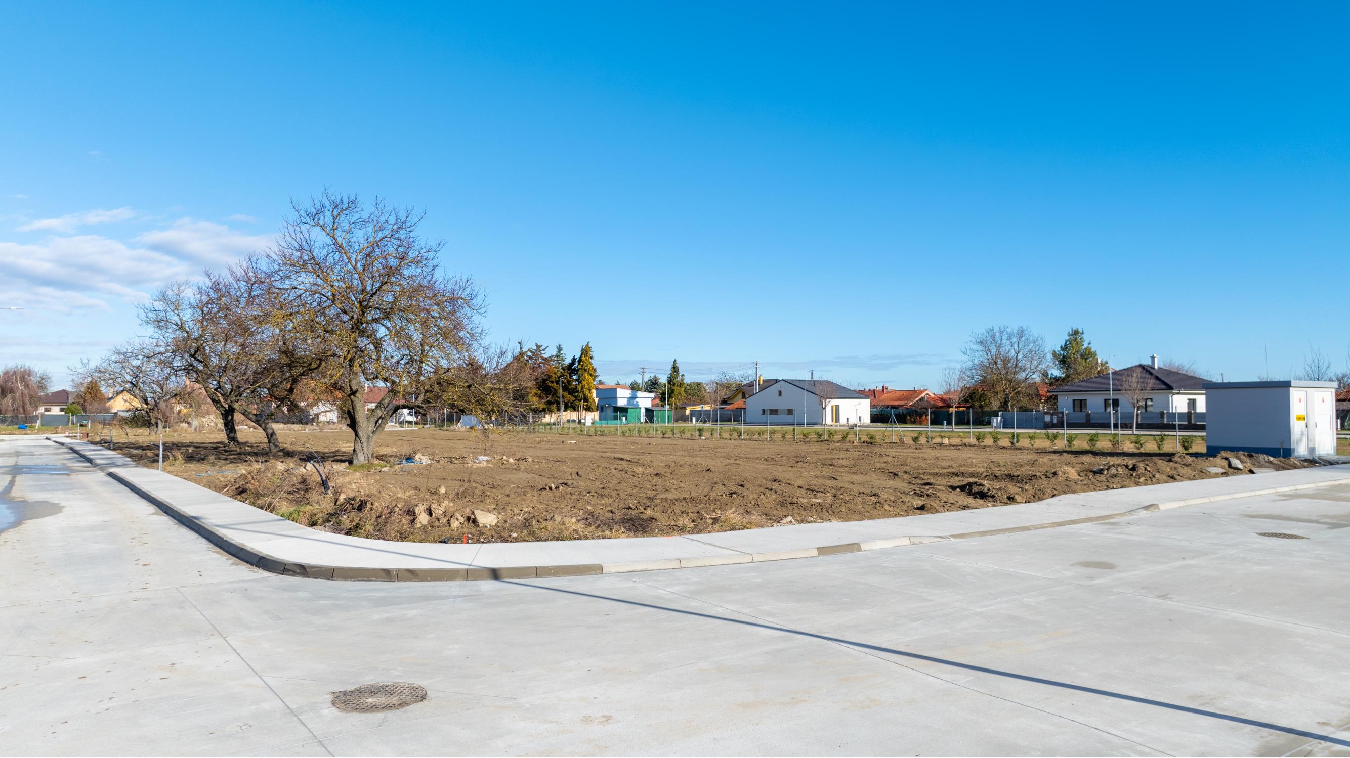 Predaj stavebné pozemky v novej časti  obce Hrubý Šúr-Senec