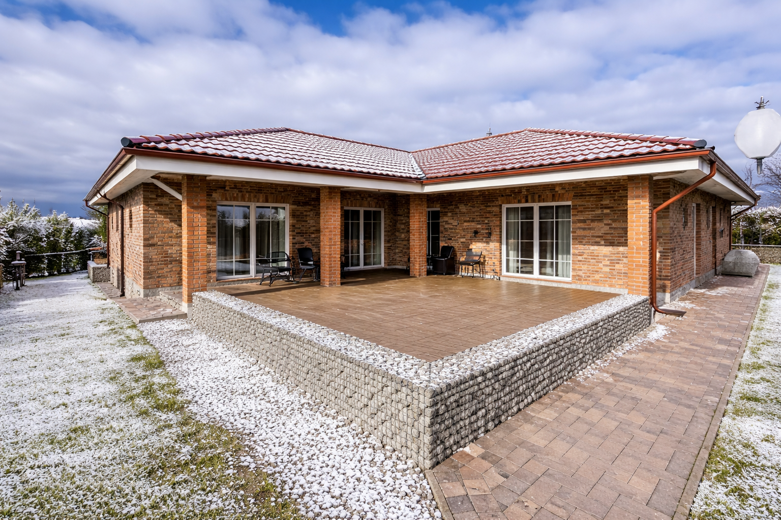 Na predaj EXKLUZÍVNA Vila v lokalite Veľký Slavkov