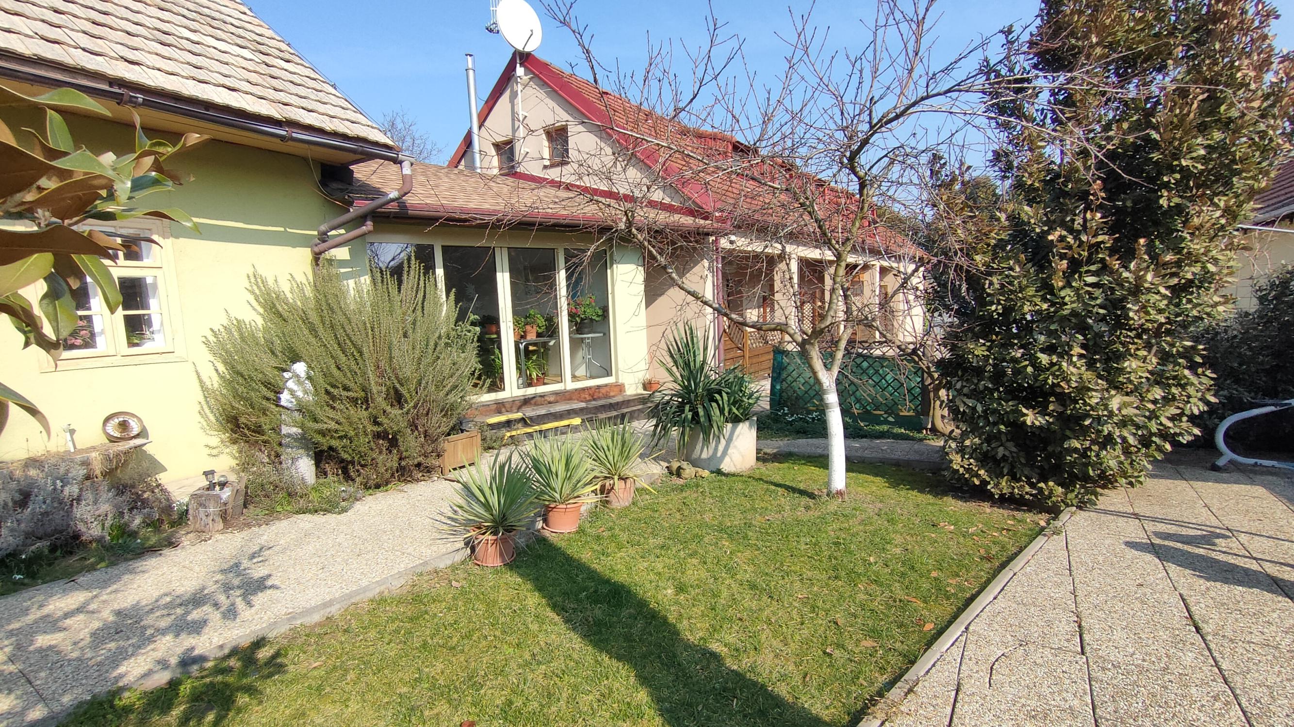 Na predaj apartmánový dom -Podhájska