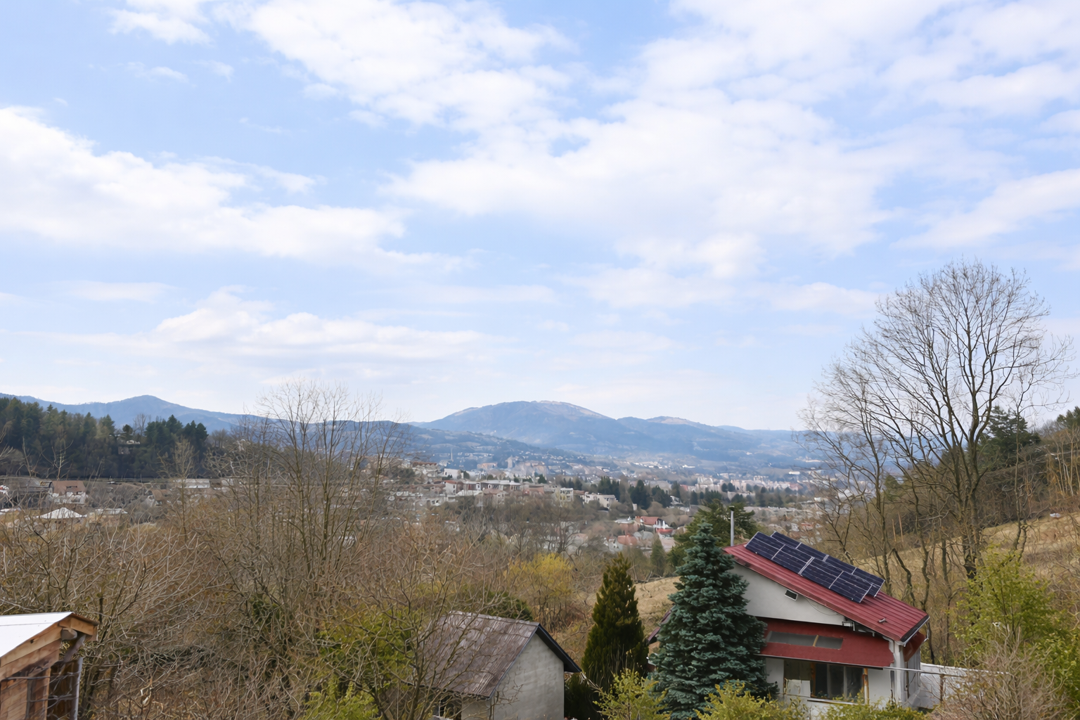 Pripravujeme  na predaj Chatu-Banská Bystrica, časť Radvaň