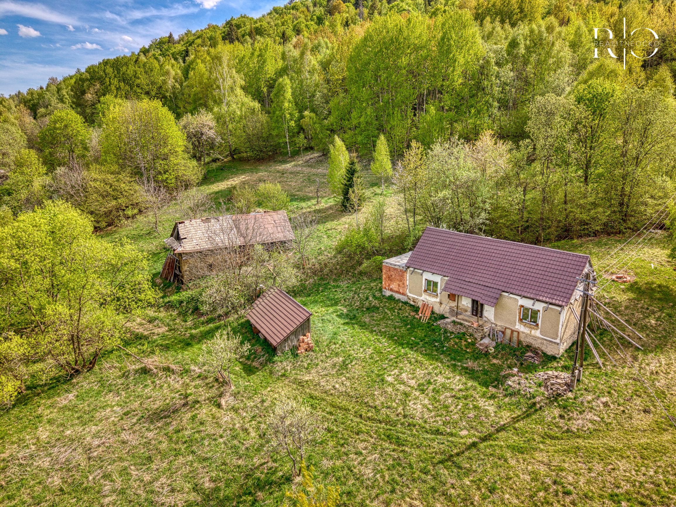 Na predaj areál pre ranč, rezort či farmu 38 000m2, Poltár